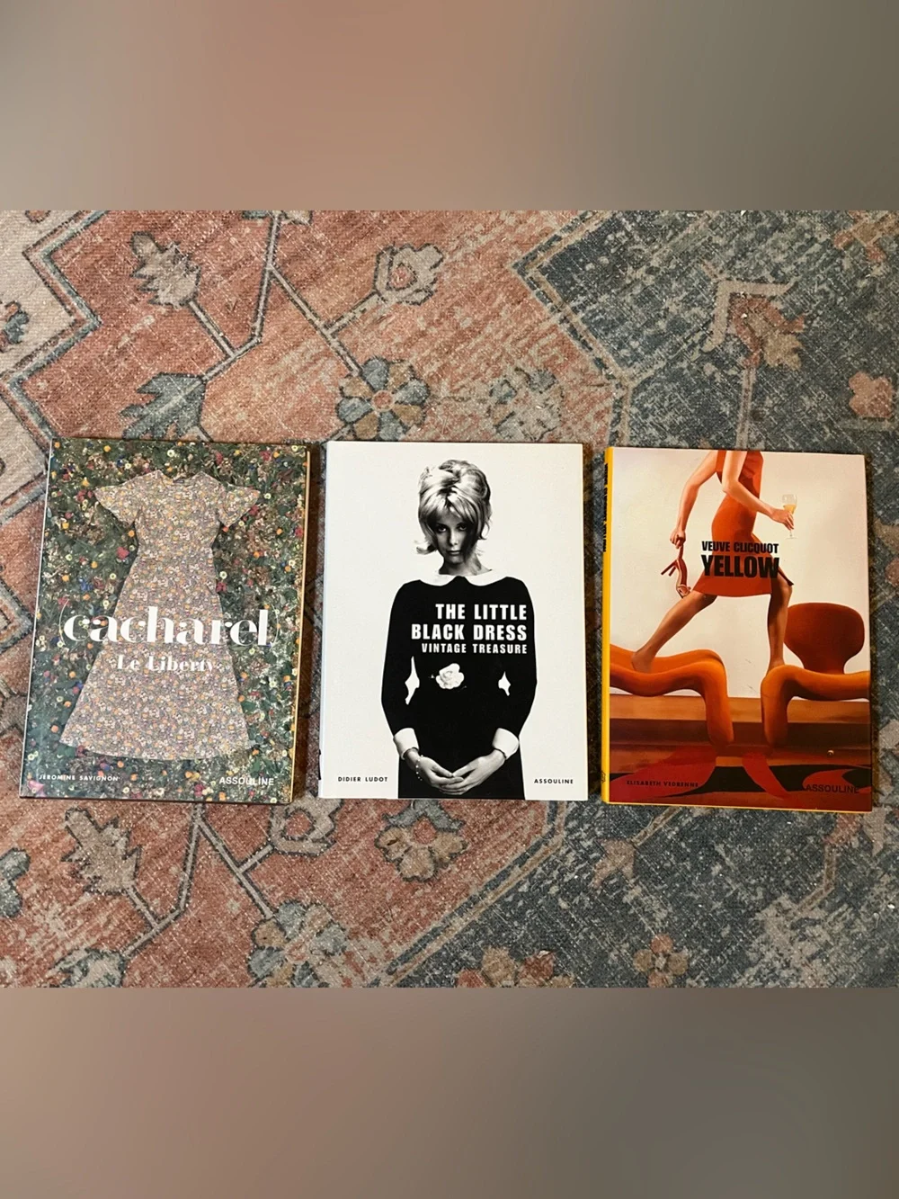 📚ASSOULINE Set of 3 Coffee Table Books Little Black Dress Cacharel Vueve